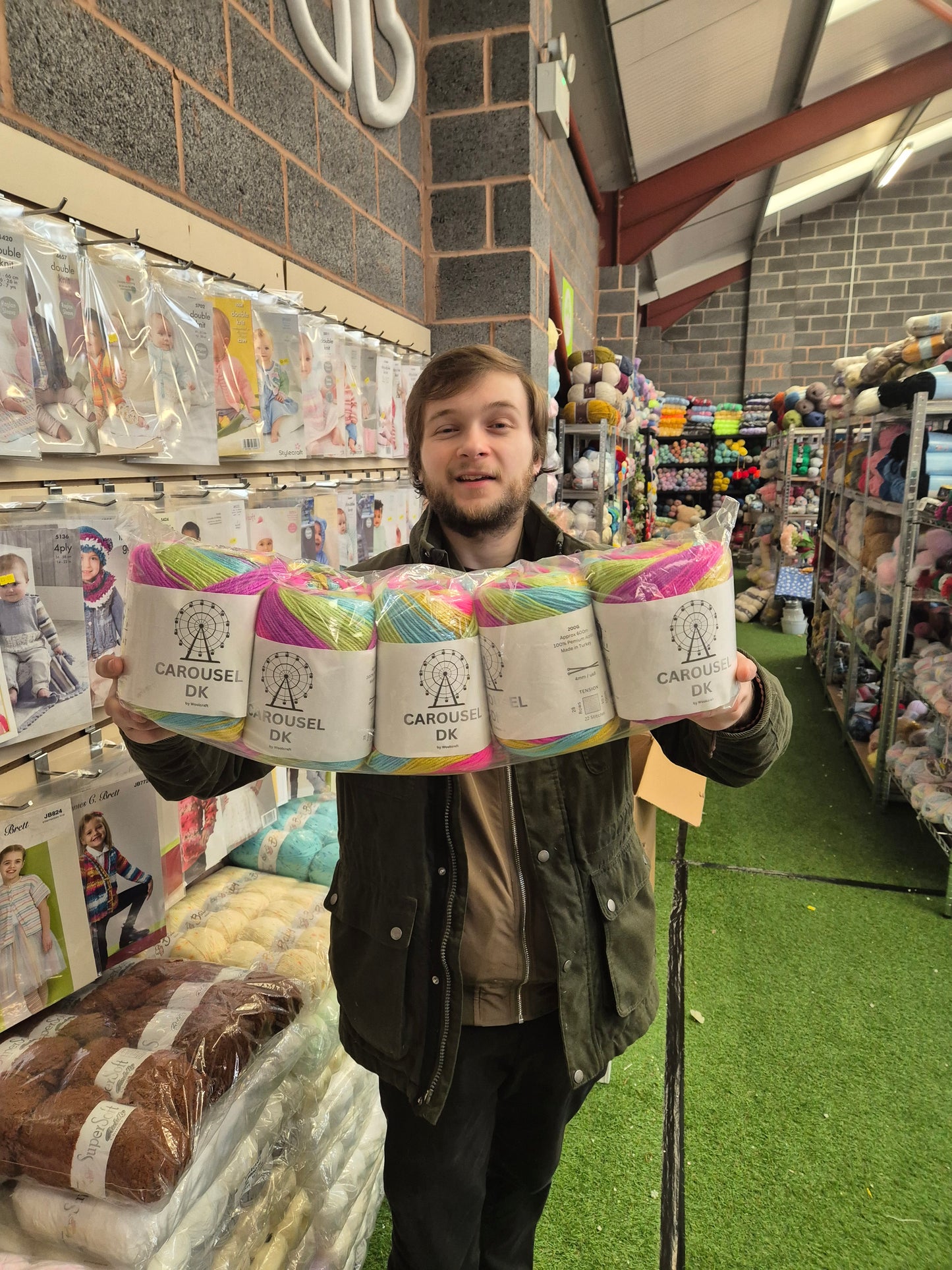Carousel DK Bundle offer 5 X BALLS + FREE POSTAGE 003