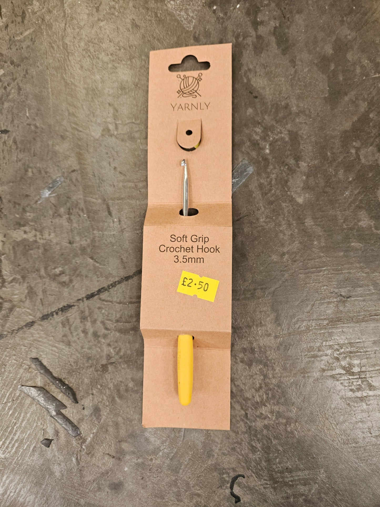 Yarnly Soft Grip Crochet Hook - 3.5mm