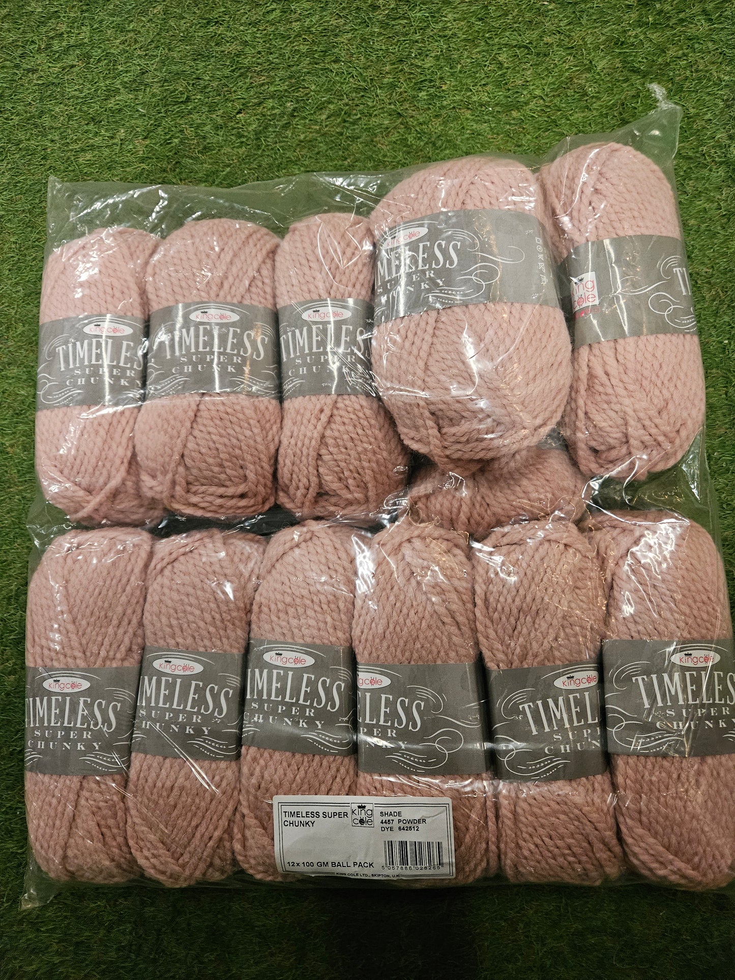 SPECIAL OFFER - DELIVERY INCLUDED 12x King Cole Timeless Wool 100g (Powder)
