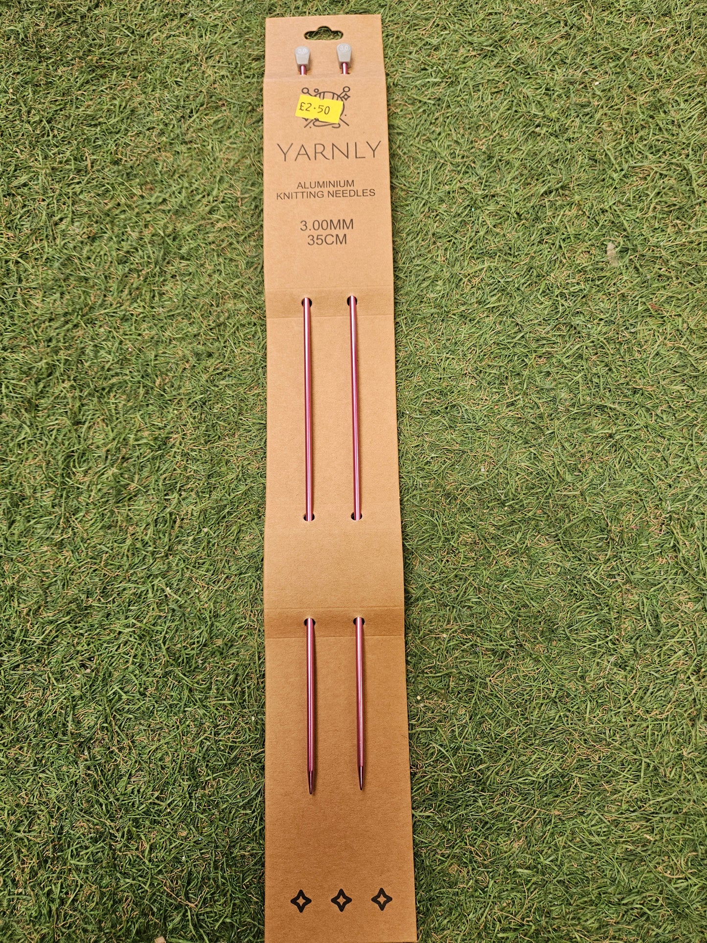 Yarnly Aluminium Knitting Needles 3mm, 35cm