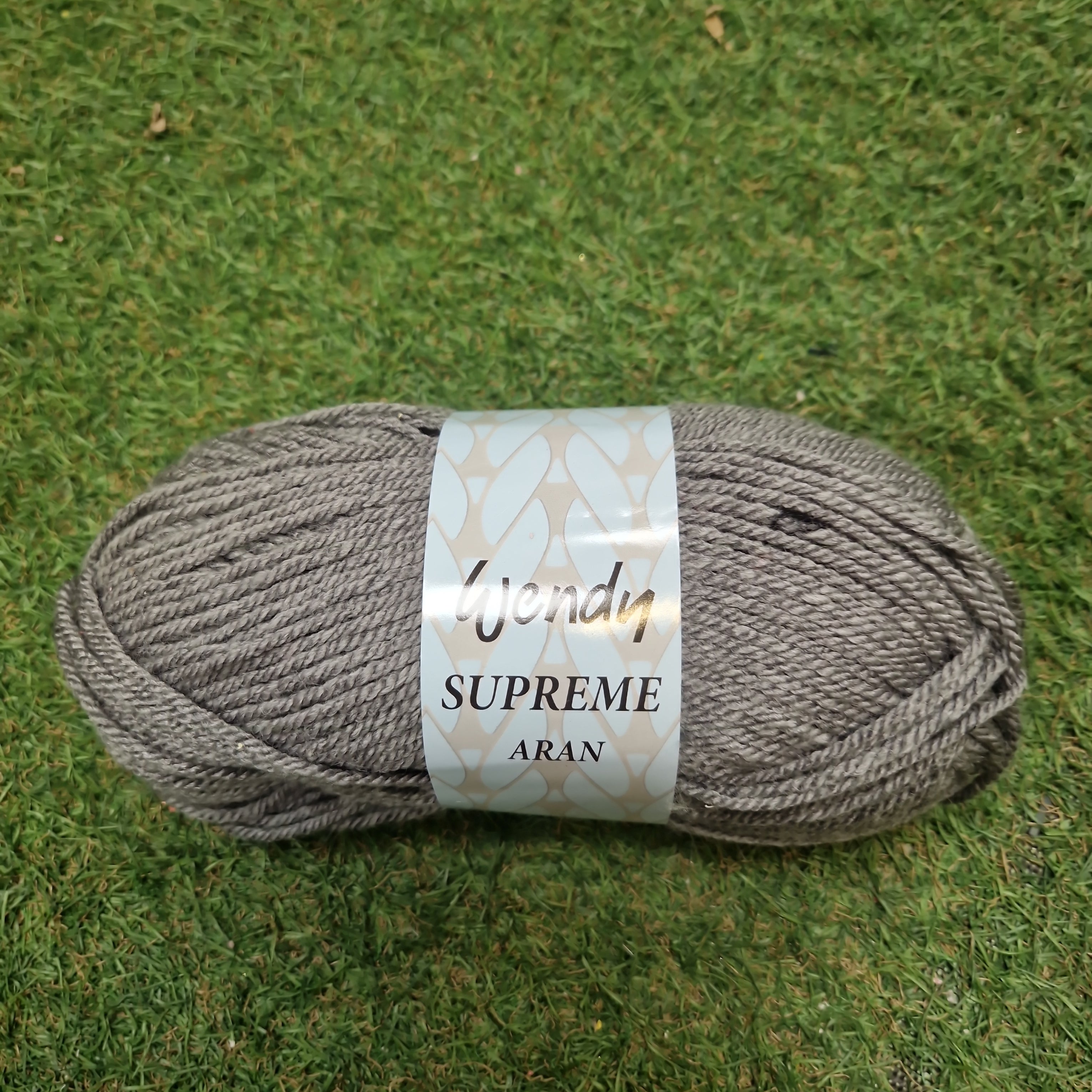 Wendy Aran Supreme mid grey sa39