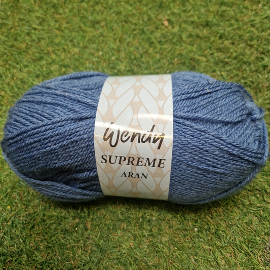 Wendy Aran Supreme Denim sa36