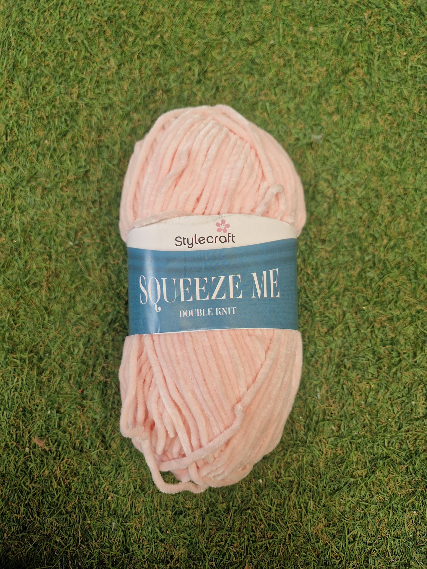 Stylecraft Squeeze Me Pale Pink 5616