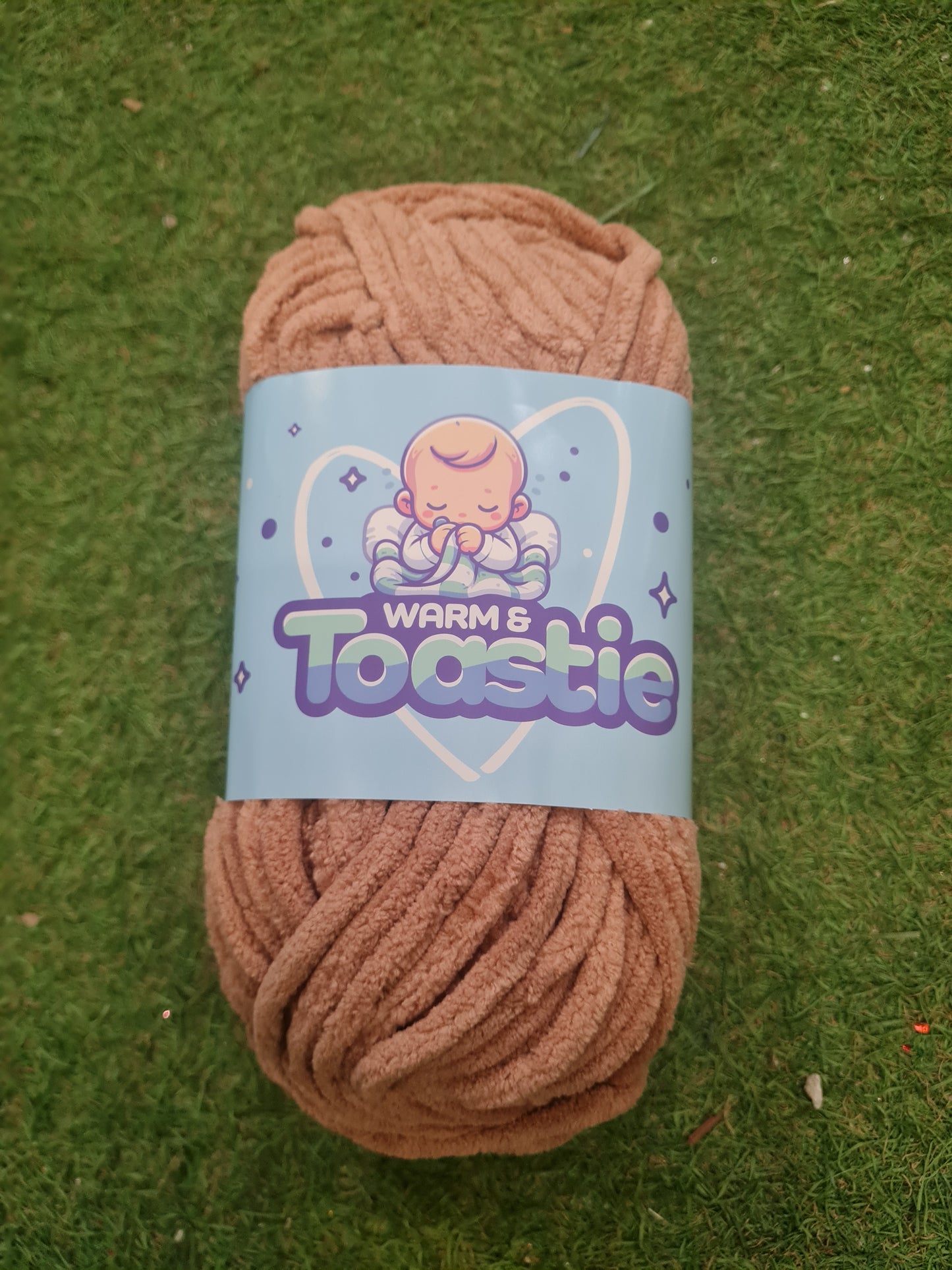 King Cole Warm and Toastie 200g Wool - Teddy 5997