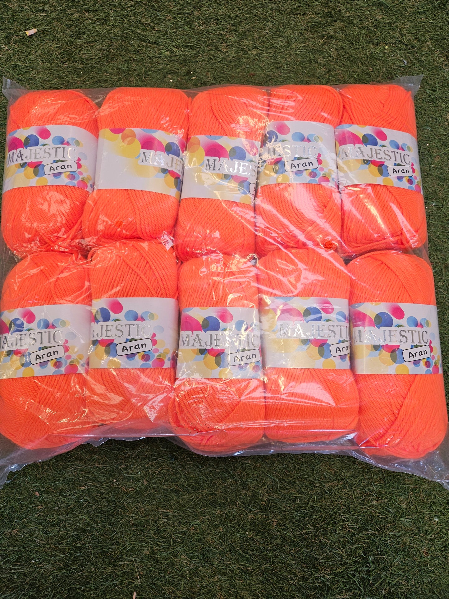 10x Majestic Aran Wool 100g Shade 2697