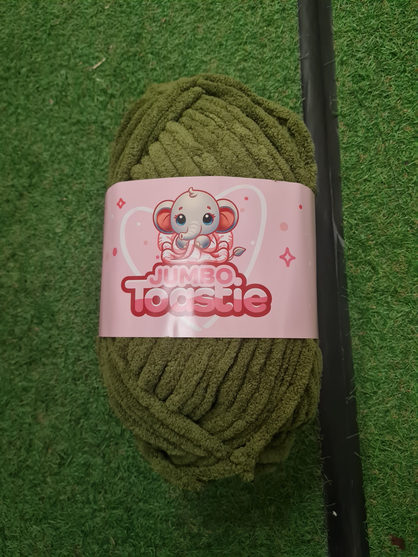 King Cole Jumbo Toastie Wool 400g - Olive 6459