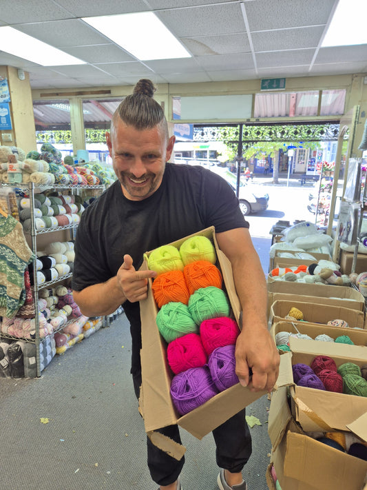 Woolcraft New Fashion Double Knit Selection Box (Fluorescent) - DELIVERY INCLUDED!