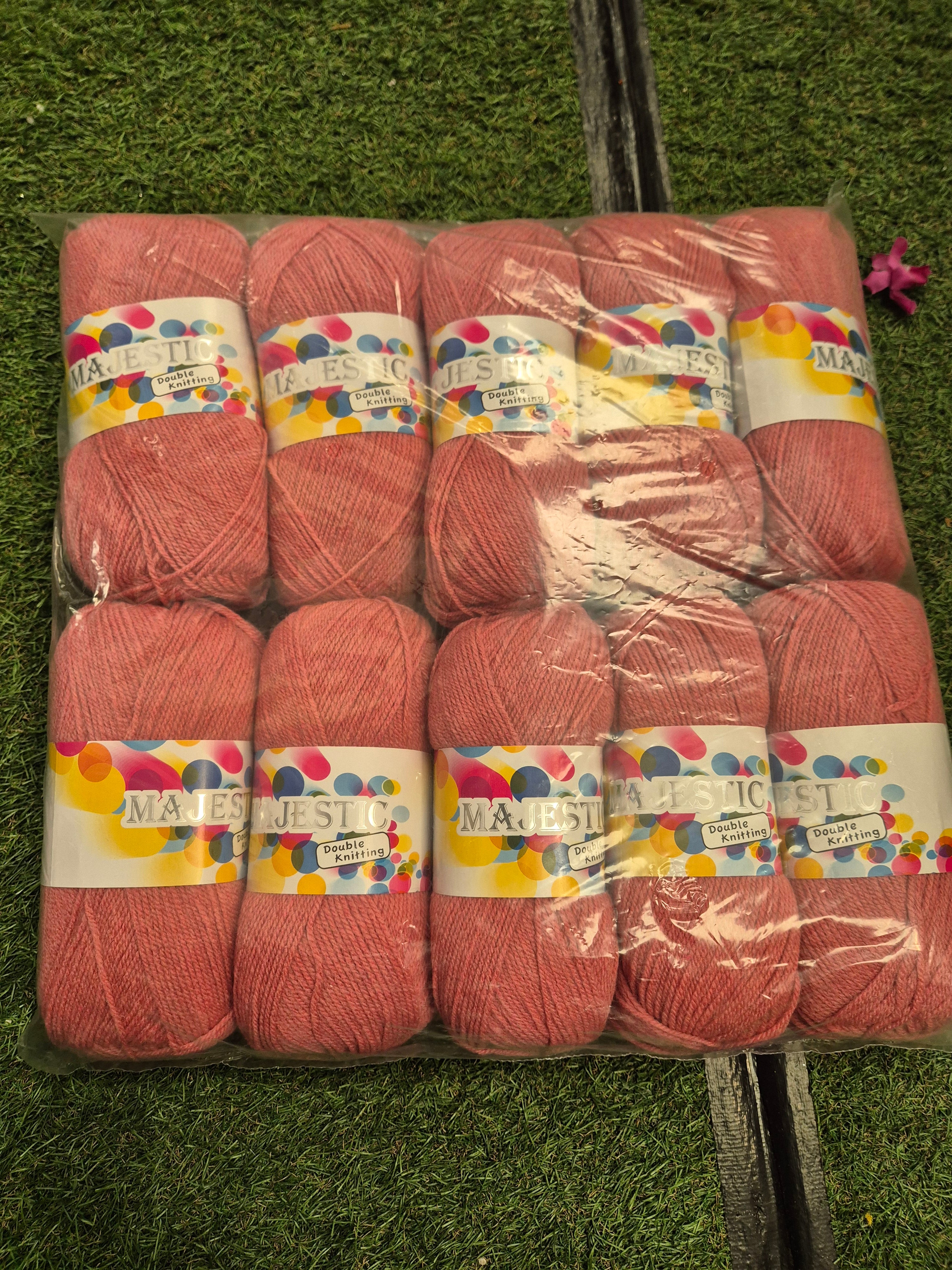 Majestic Dk 10 x 100g FREE POSTAGE Pink