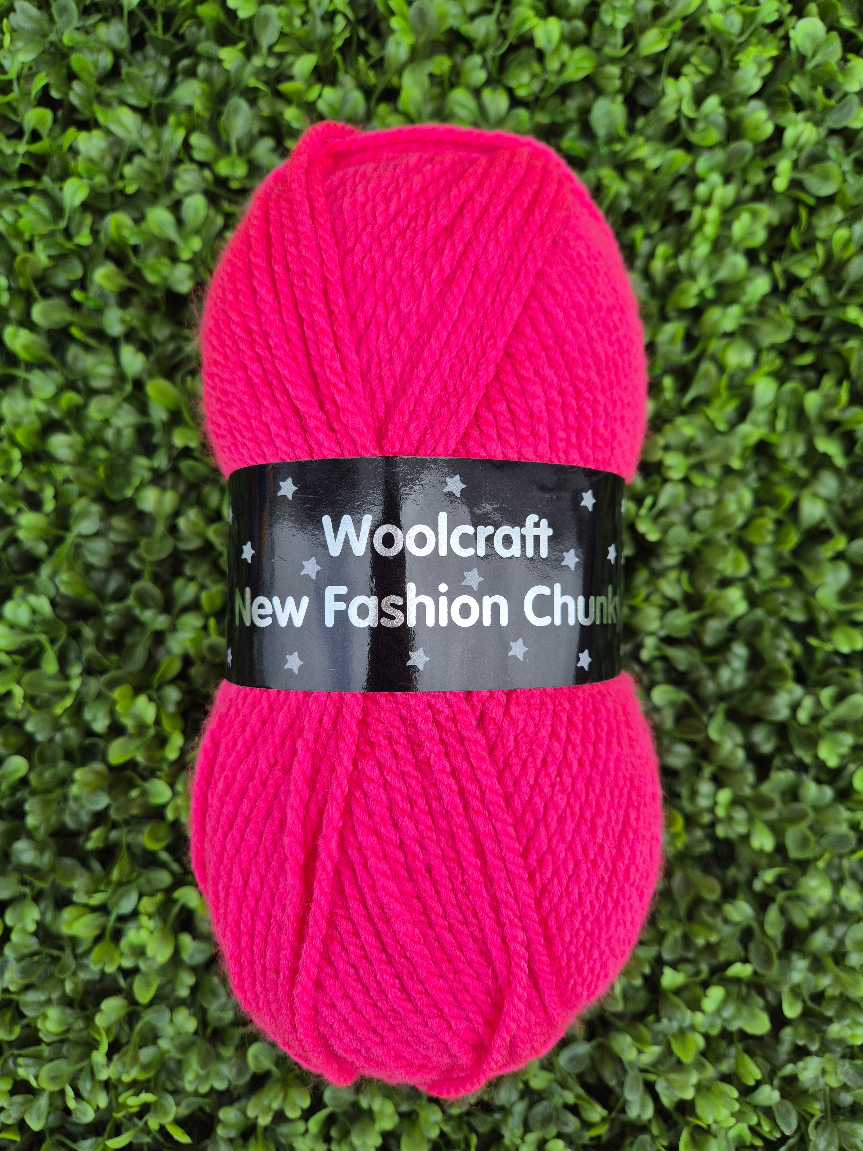 Woolcraft New Fashion Chunky  Shade 121 Lipstick