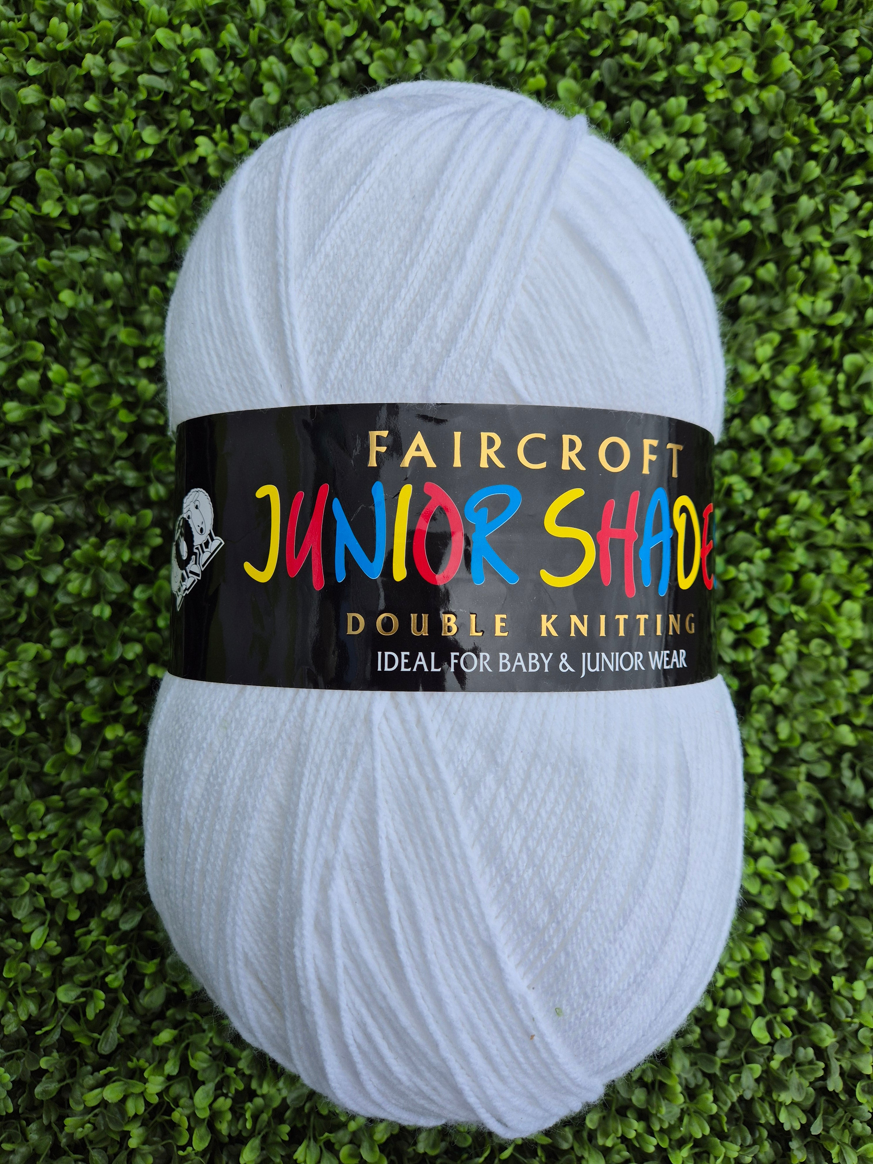 Woolcraft Junior Shades Double knit Large 500g Ball Shade 010 White