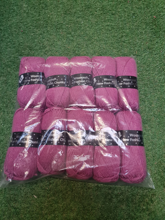 SPECIAL OFFER DELIVERY INCLUDED - 10x Woolcraft Purple Balls (Shade 25)