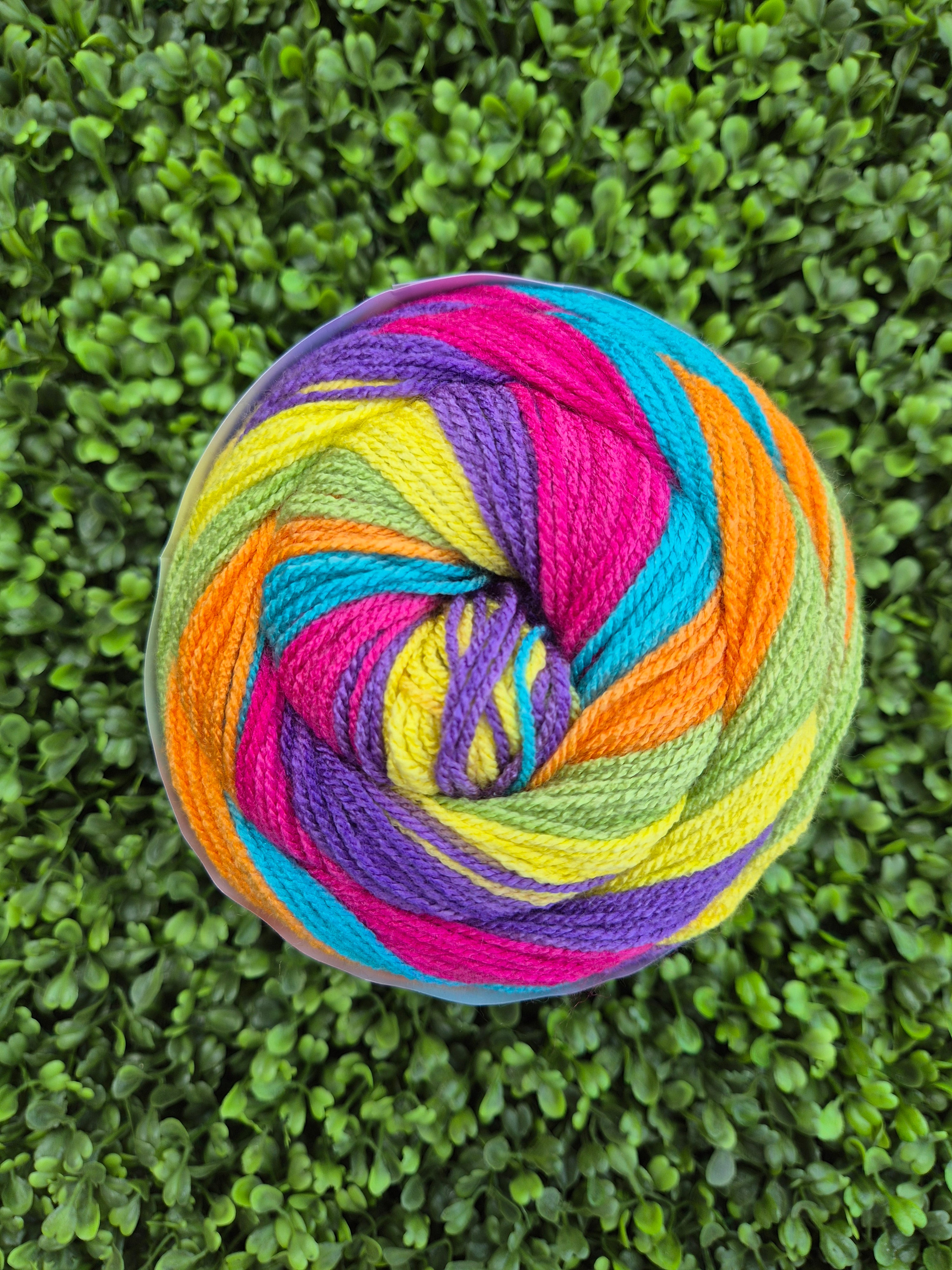 James C Brett Swurlywurly DK SRL09 Happy Days