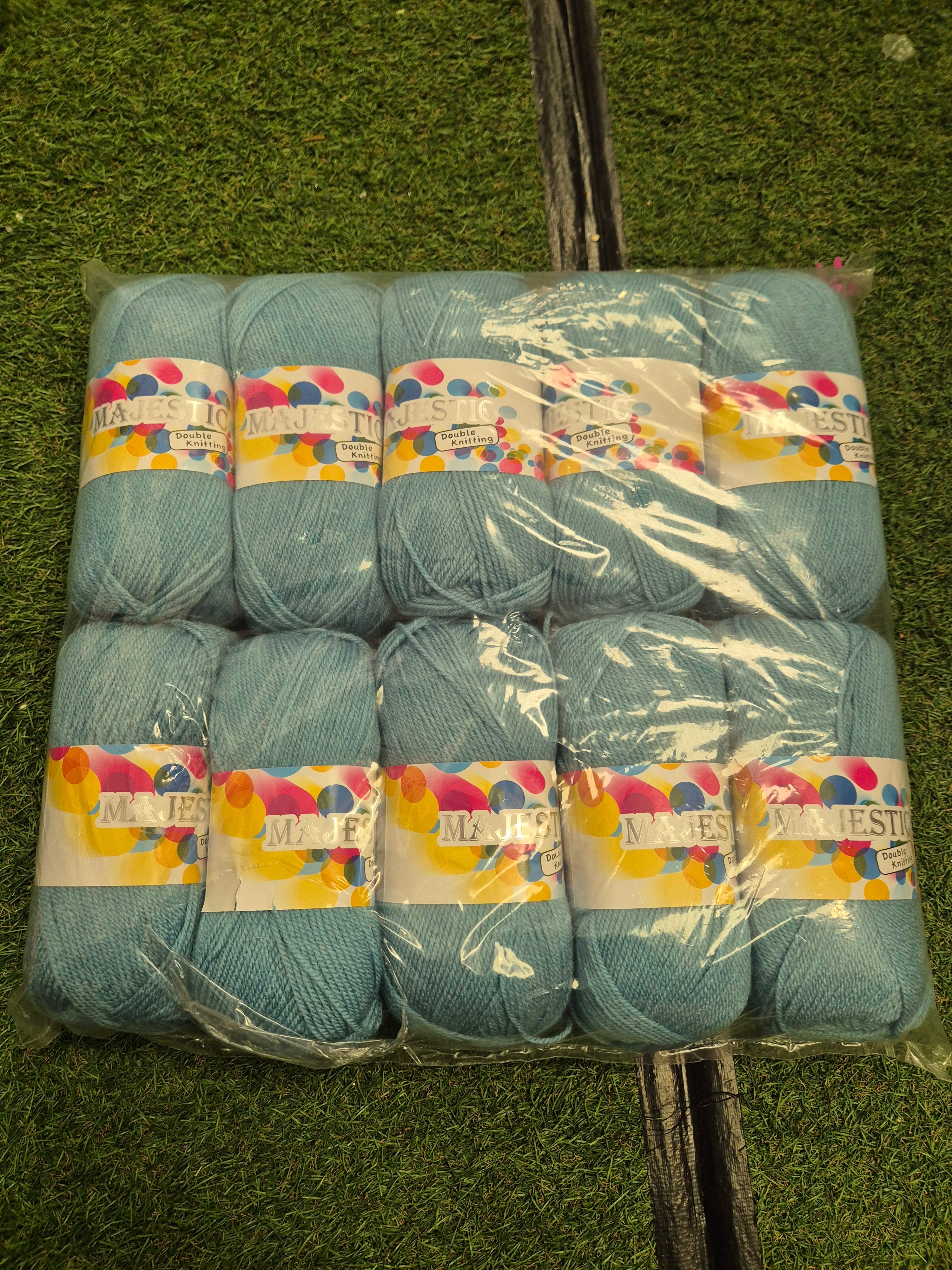 Majestic Dk 10 x 100g FREE POSTAGE aqua