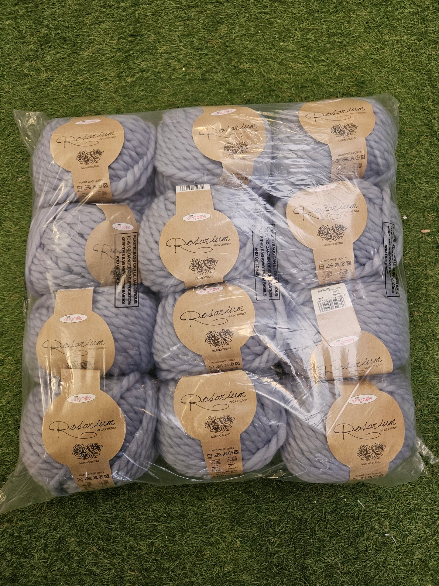 SPECIAL OFFER - DELIVERY INCLUDED 12x Rosarium Wool 100g (Sky Rose)