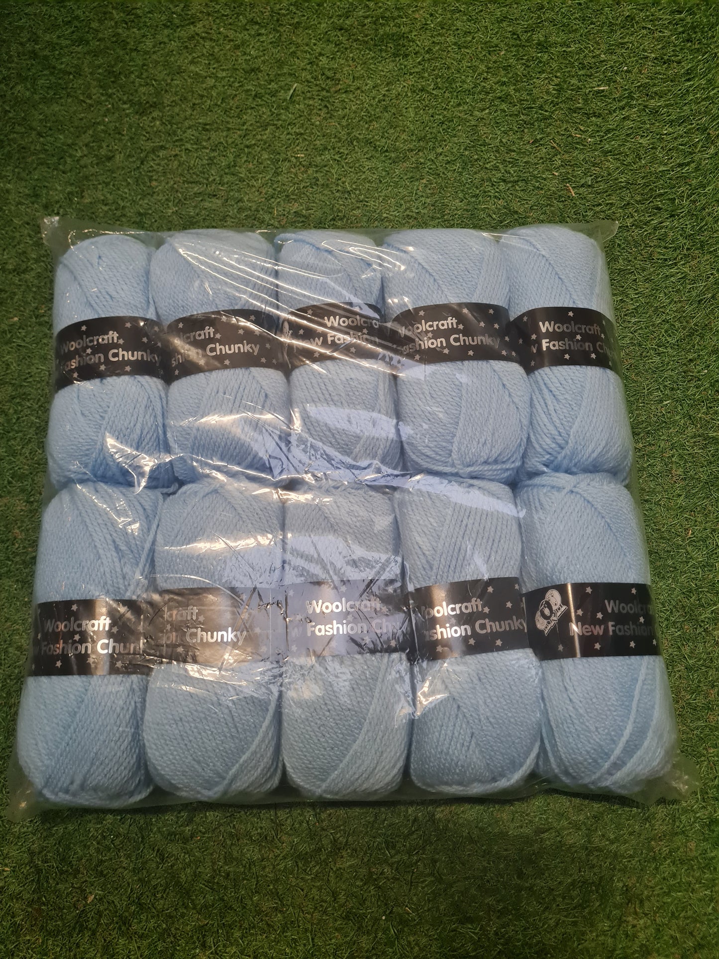 SPECIAL OFFER DELIVERY INCLUDED - 10x Woolcraft New Fashion Chunky Baby Blue (Shade 138)