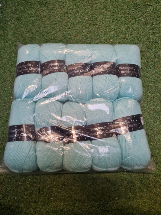 SPECIAL OFFER DELIVERY INCLUDED - 10x Woolcraft New Fashion Chunky Turquoise Wool (Shade 160)