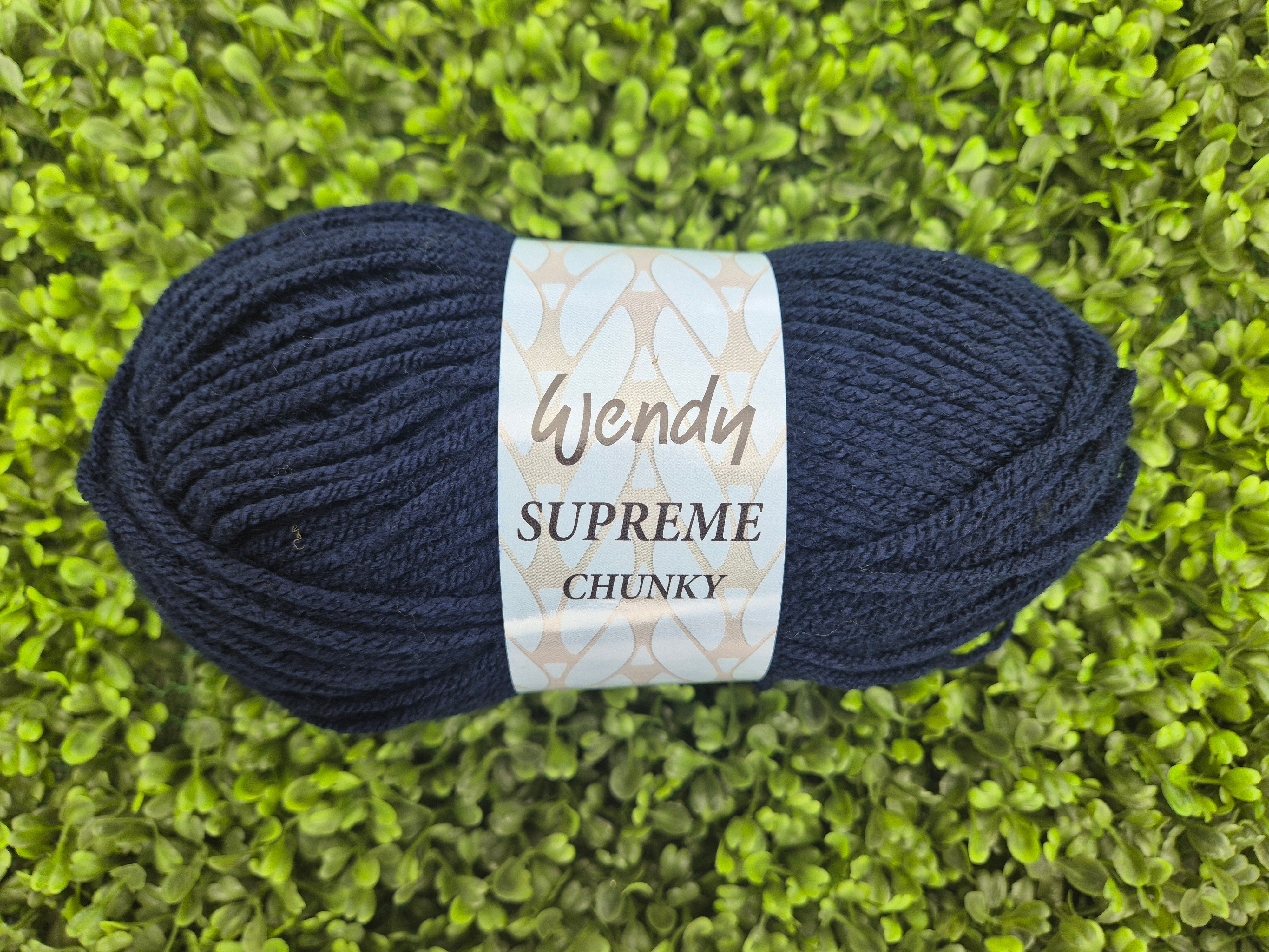 Wendy Supreme Chunky - Navy SK37