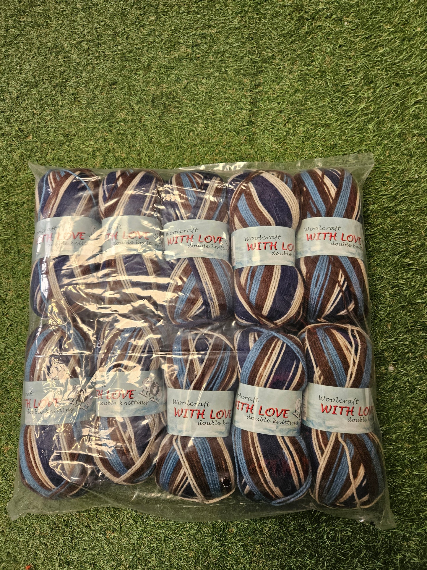 SPECIAL OFFER - DELIVERY INCLUDED. 10x Woolcraft With Love Double Knit - 8637 (100g)