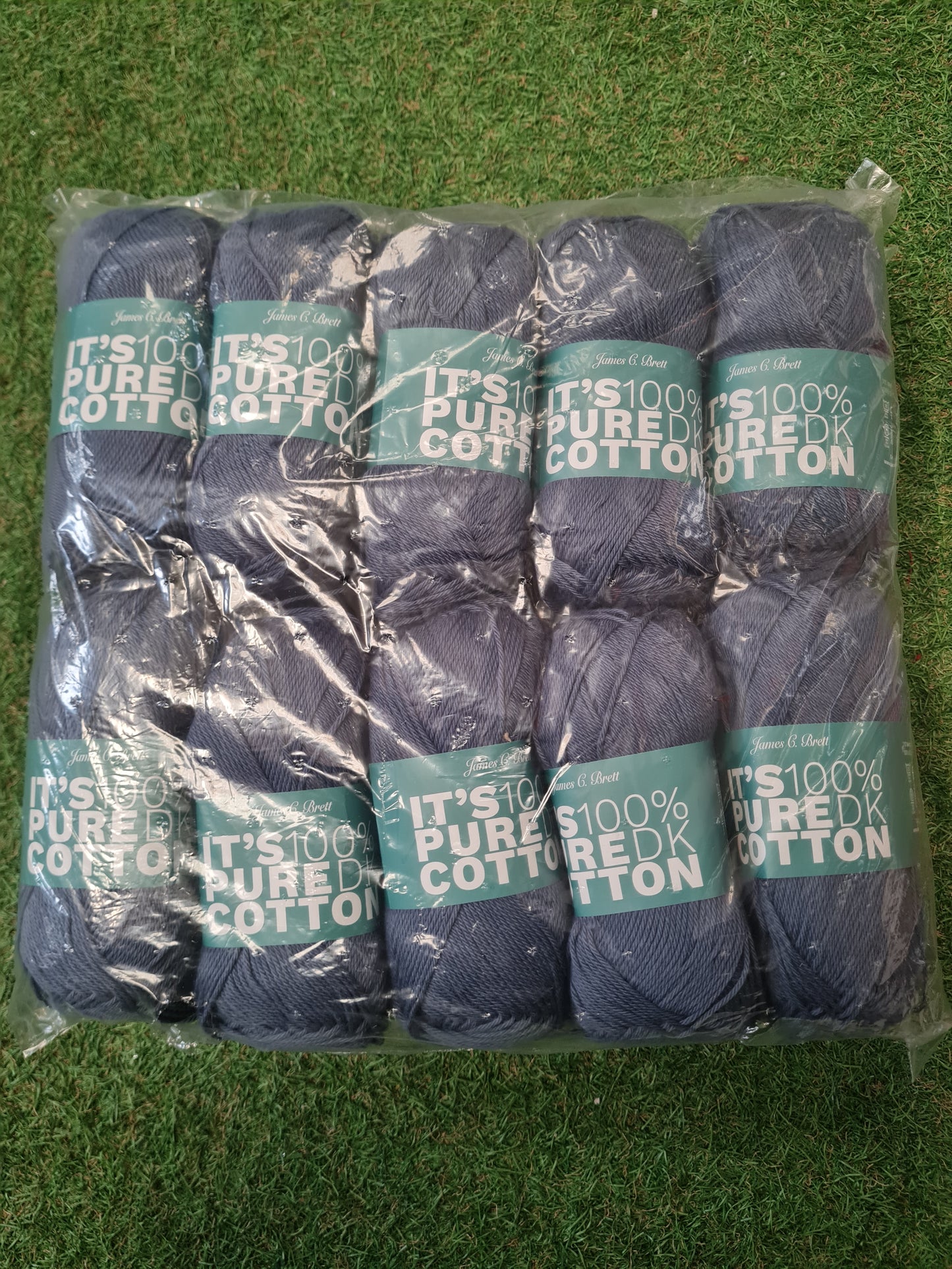 SPECIAL OFFER DELIVERY INCLUDED - 10x Balls It's 100% Pure DK Cotton - French Navy IC48