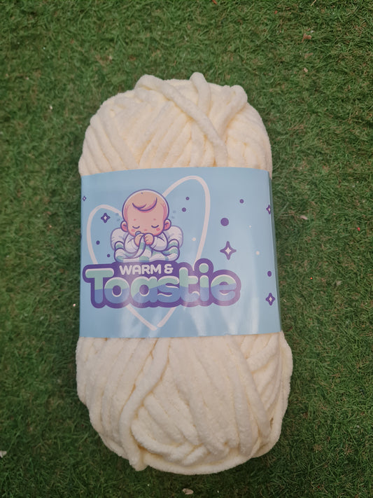 King Cole Warm and Toastie Wool 200g - Cream 5981