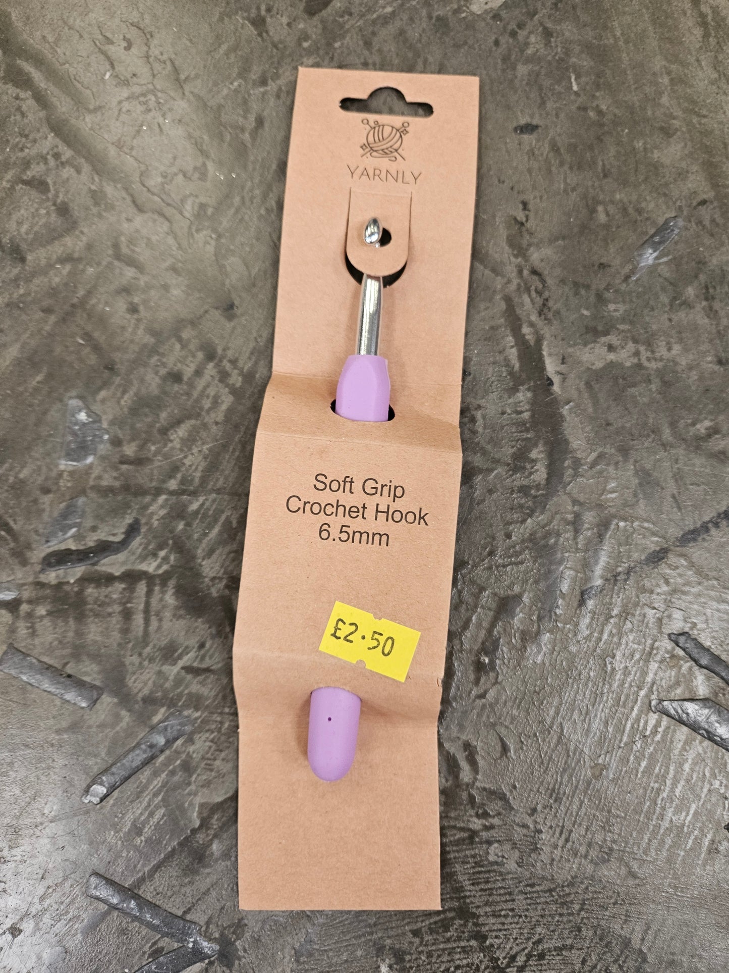 Yarnly Soft Grip Crochet Hook - 6.5mm