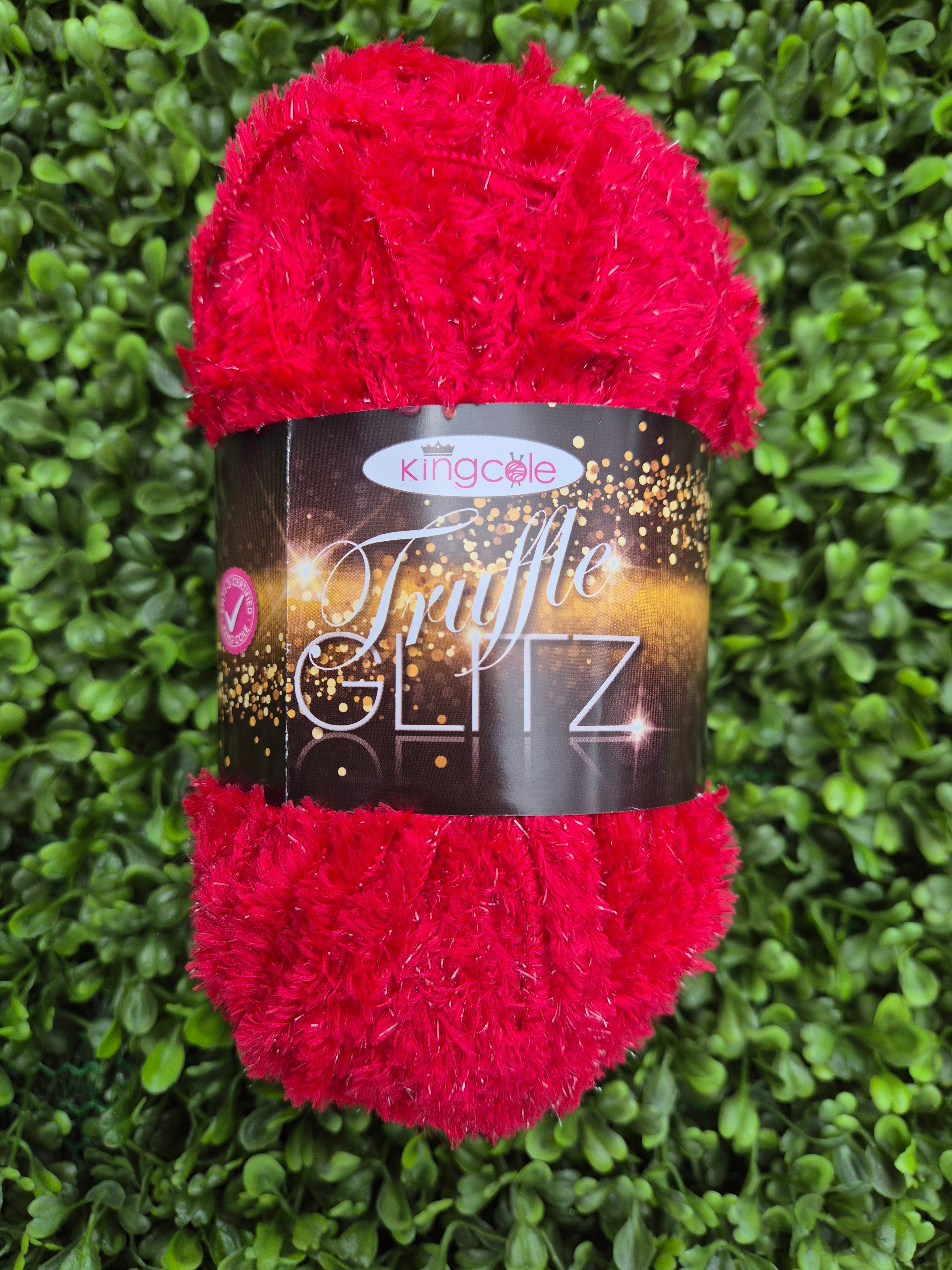 King Cole Truffle Glitz Red 5423
