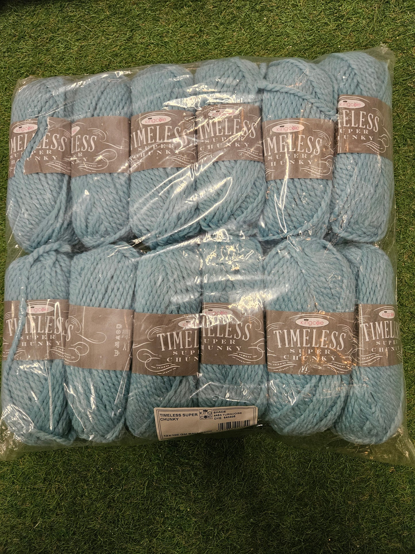 SPECIAL OFFER - DELIVERY INCLUDED 12x King Cole Timeless Wool 100g (Turquoise)