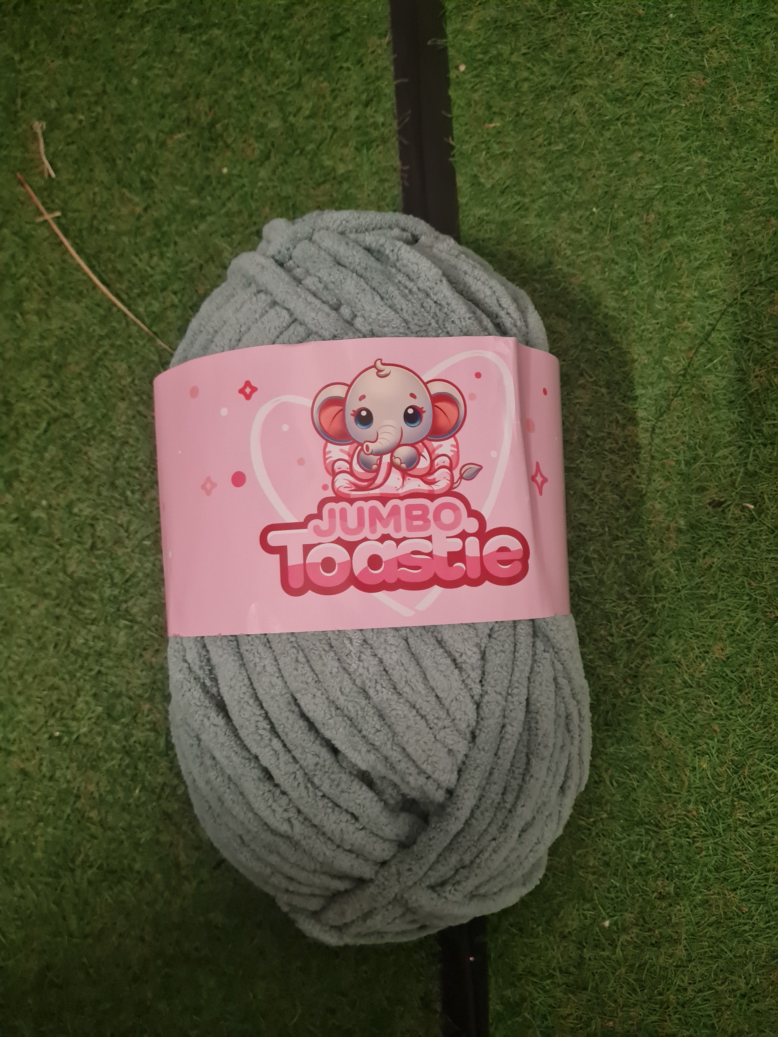 King Cole Jumbo Toastie Wool 400g - Glacier 6457