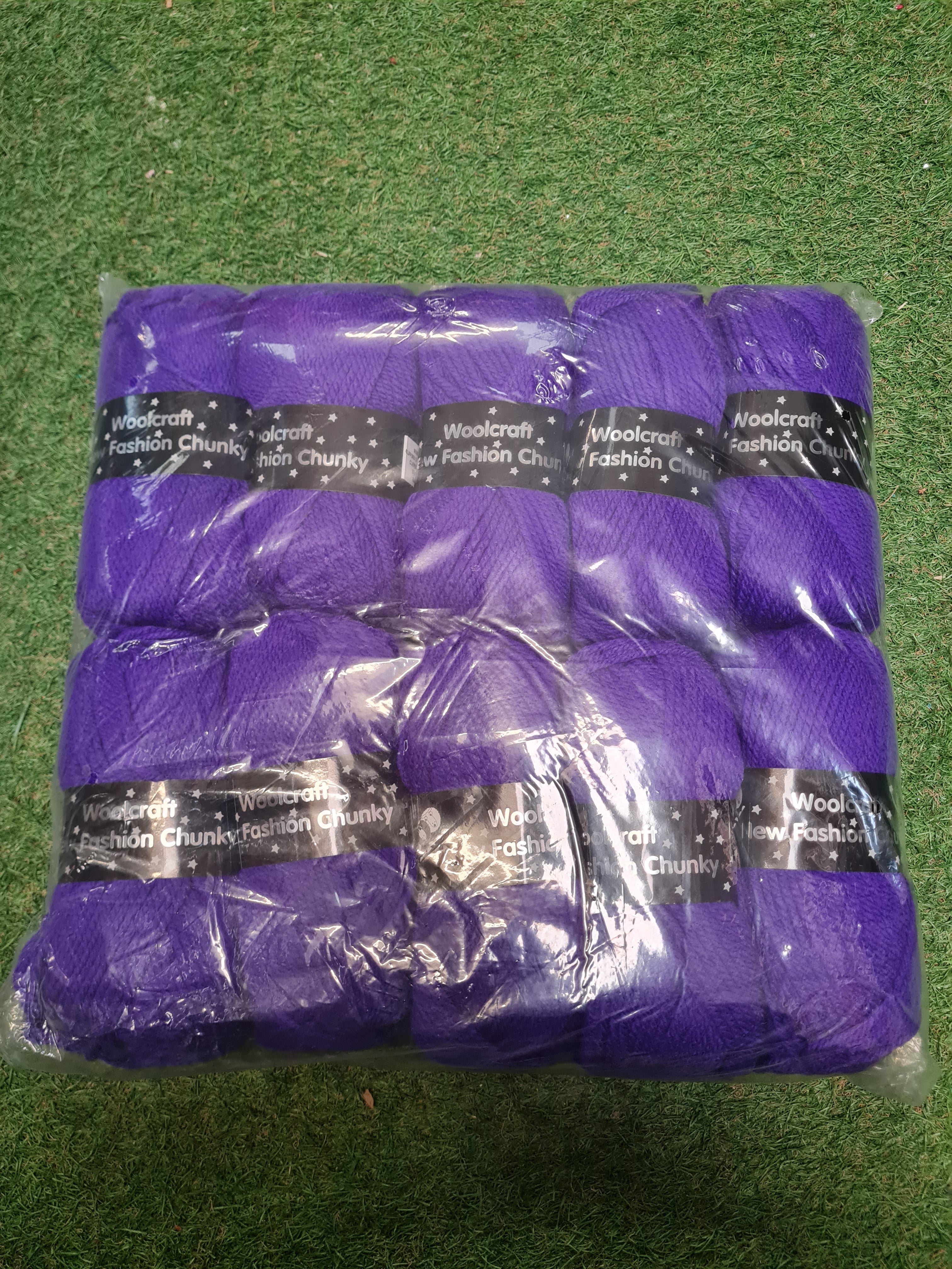 Woolcraft New Fashion Chunky Deep Purple (Shade 123)