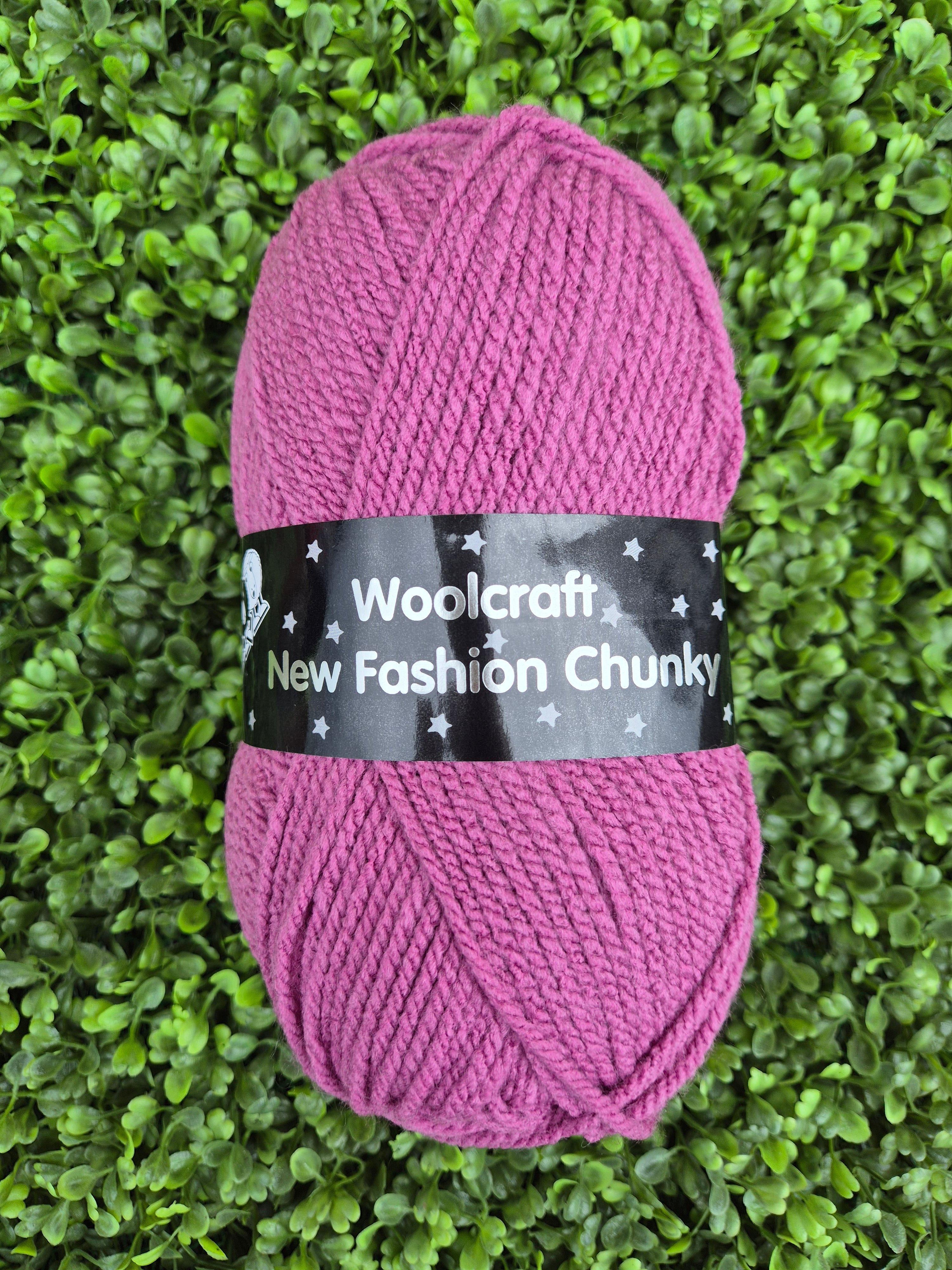 Woolcraft New Fashion Chunky  Shade 25 Clover
