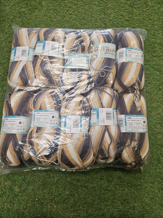 SPECIAL OFFER - DELIVERY INCLUDED. 10x Woolcraft With Love Double Knit - Marquina (100g)